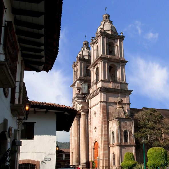 Visitar la Parroquia de San Francisco de Asís – VALLE DE BRAVO, PUEBLOS MÁGICOS